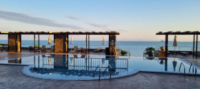 Dolce Vita II Waterfront Sunset Sea View Luxury Apartament